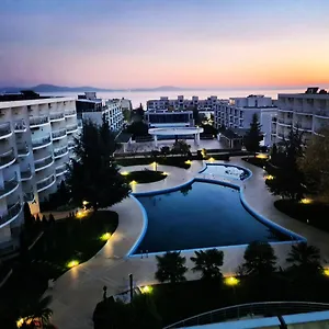 Апарт-отель Atlantis Sea View 